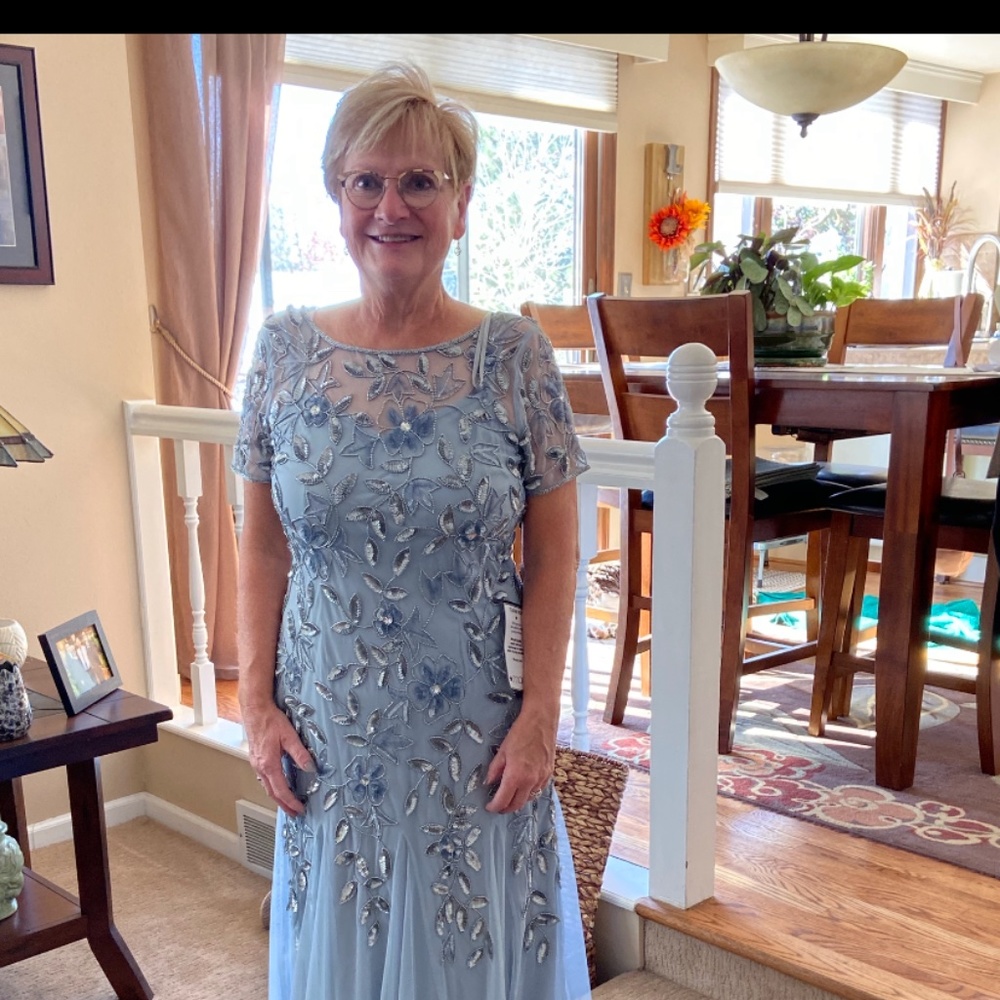 Mother of the bride dress - Picture 1 of 3